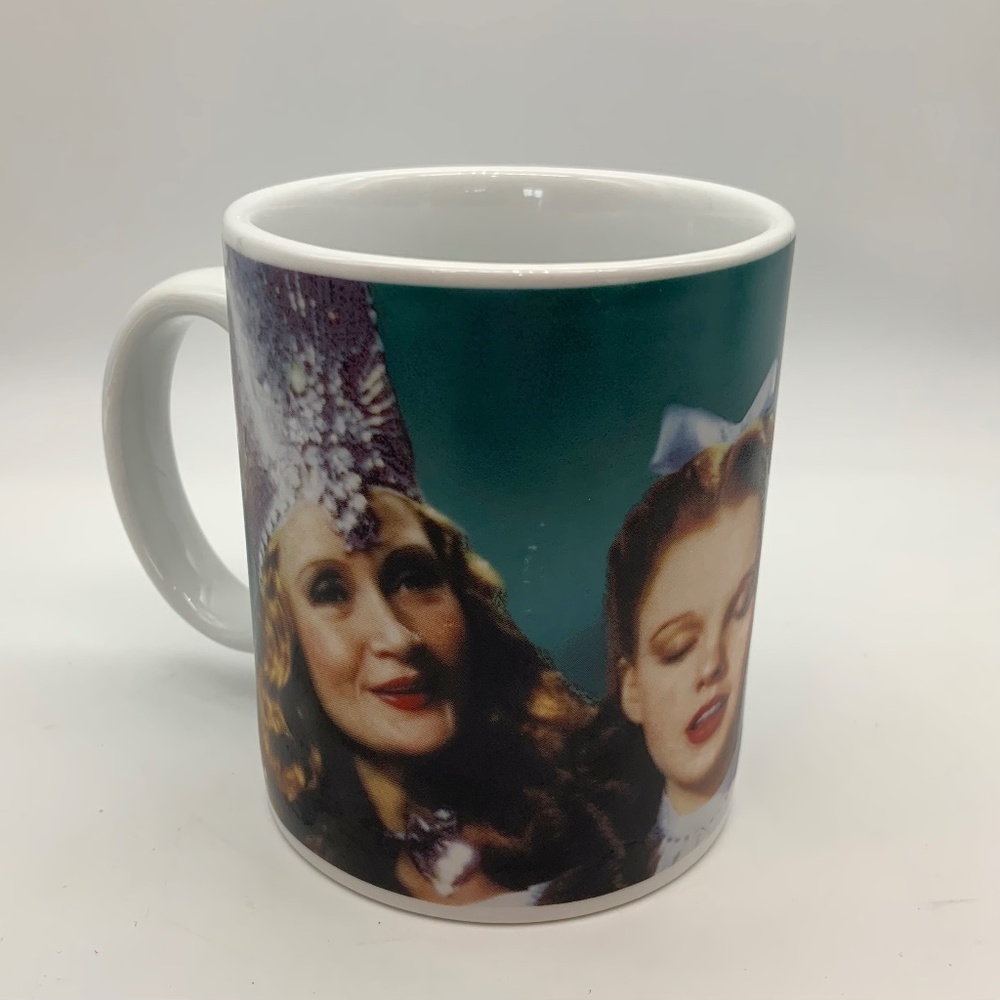 Vintage Warner Bros. Wizard of Oz Judy Garland Dorothy Ceramic Coffee Mug